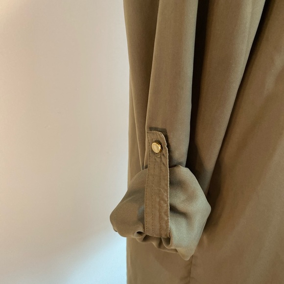 Dynamite Blouse - Picture 3 of 4